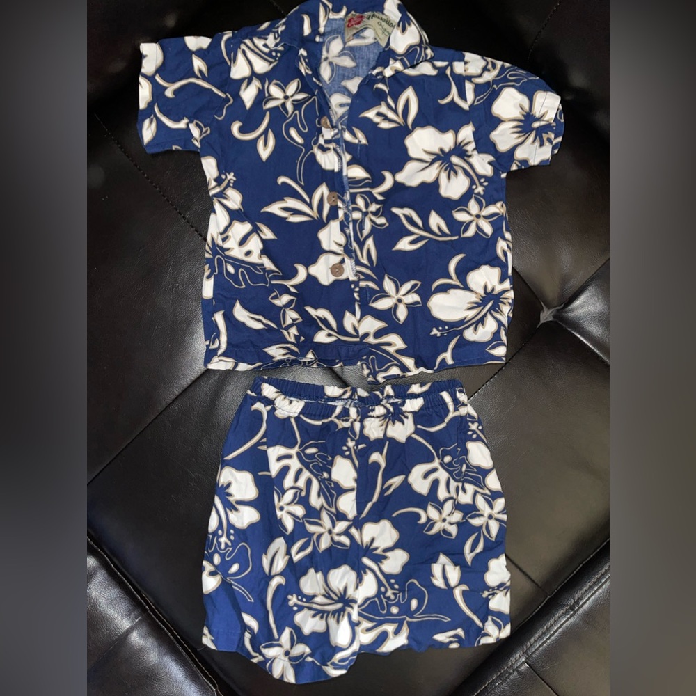 2 piece Hawaiian toddler boy set size 18 months